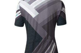 パールイズミ2022春夏レディース