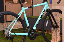 アルミフレーム