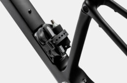 ストラップラックホルダー