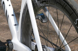 エアロードCF SLX8のシートステー