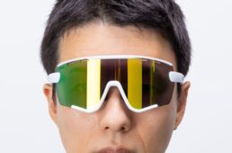 スポーツスタイル236を着用（正面）