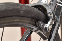 カーボンホイール用ブレーキシュー