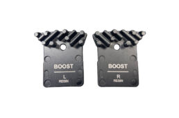 BOOSTディスクブレーキパッド