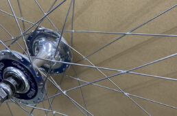 スポークの結線加工