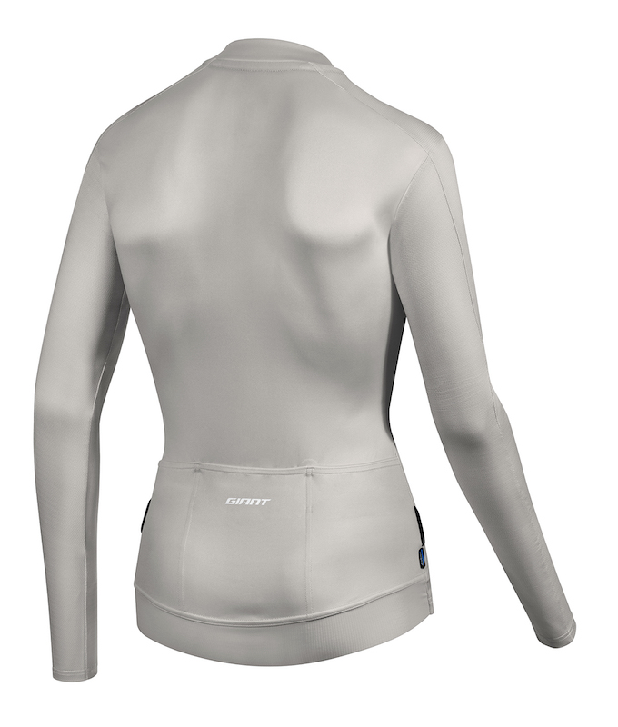 ジャイアント2022アパレル