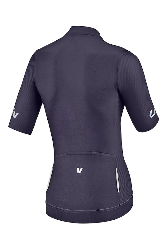 Liv 2022アパレル