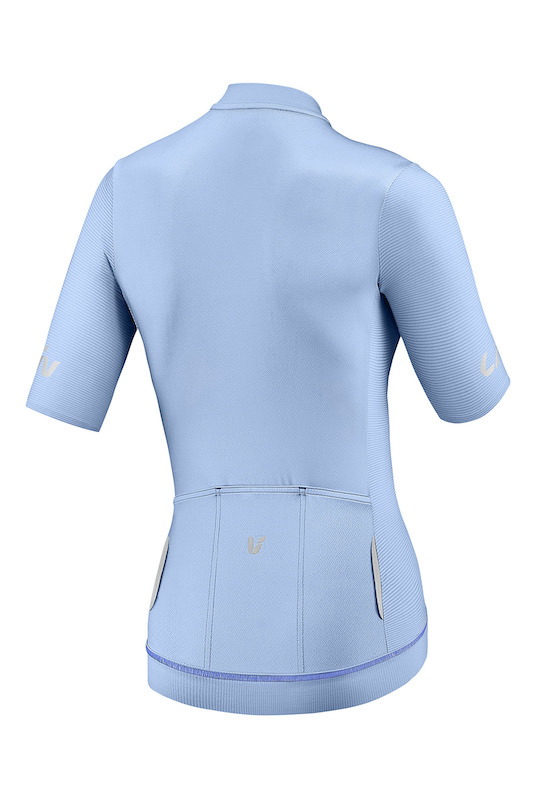 Liv 2022アパレル