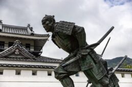 梼原の志士の像