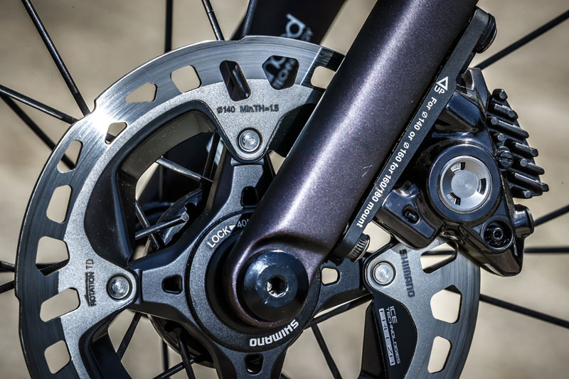 TCRアドバンスドプロ1ディスクのフロントローター