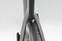 フォイルRCのタイヤクリアランス