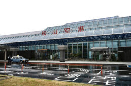 松山空港