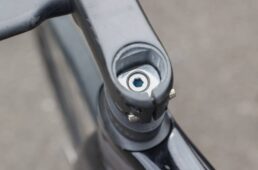 プロペルアドバンスドSL0のフォークコラム