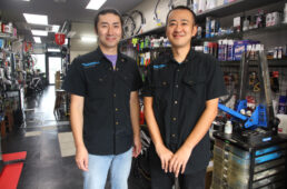 サイクルローマン富山のスタッフのみなさん