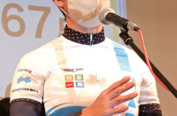 愛媛県の八矢拓副知事