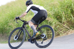 ファートフィンダーEVOを試す大屋さん