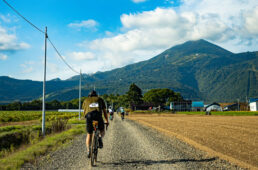 ニセコグラベルのたどり行く道