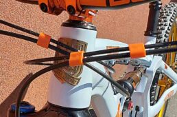 ケーブルバディーズ