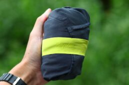 エクスプロアオーバーショーツを畳んだ状態