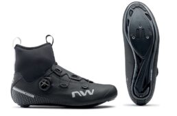 ノースウェーブ　ウィンター用ロードバイクシューズ