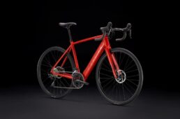 トレック・ドマーネ+ AL