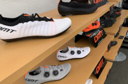 MET＆DMT展示試着会