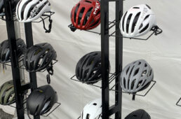 MET＆DMT展示試着会