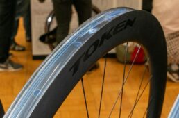 トーケンのフックレスリム