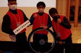 パンク修理10点満点の八幡浜工業高校の生徒