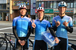 イベントに参加したシマノレーシングの湊涼選手、風間翔眞選手、中井唯晶選手