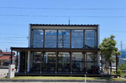 バルバワークスハクサンストア