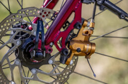 イコールブレーキ