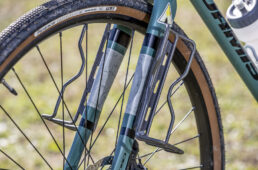 レネゲードのフォークブレード