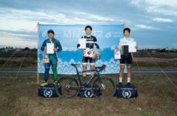 第2回シクロクロス最速店長選手権の表彰