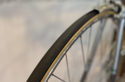 チューブラータイヤ