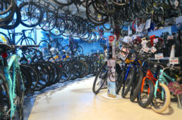 SHOWAの店内の様子