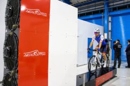 エアロオプティムを試す草場選手