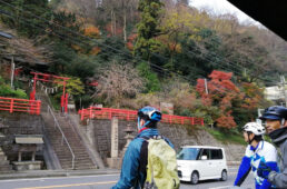 関蝉丸神社の上社