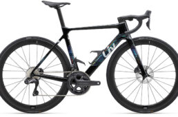 Liv エンヴィリブ