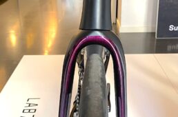 キャノンデール新型スーパーシックスエボ2023