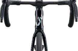 Liv エンヴィリブ