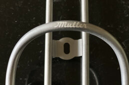 ミューラー・チタンボトルケージ