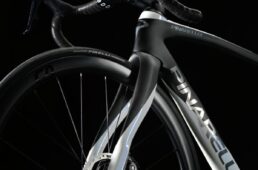 Fシリーズのフォークまわり