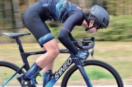 ウエイブワン　MAS×SAURUS