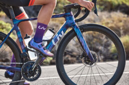 Liv エンヴィリブ・アドバンスドプロAXS