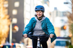 ヘルメット着用の努力義務化とは？