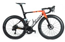 リアクトチーム