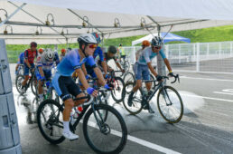 テント式シャワー装置