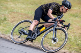 コルサプロでコーナリング