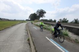 追い風を受けて走る