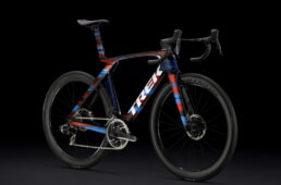 トレック・プロジェクトワン　ディスラプト